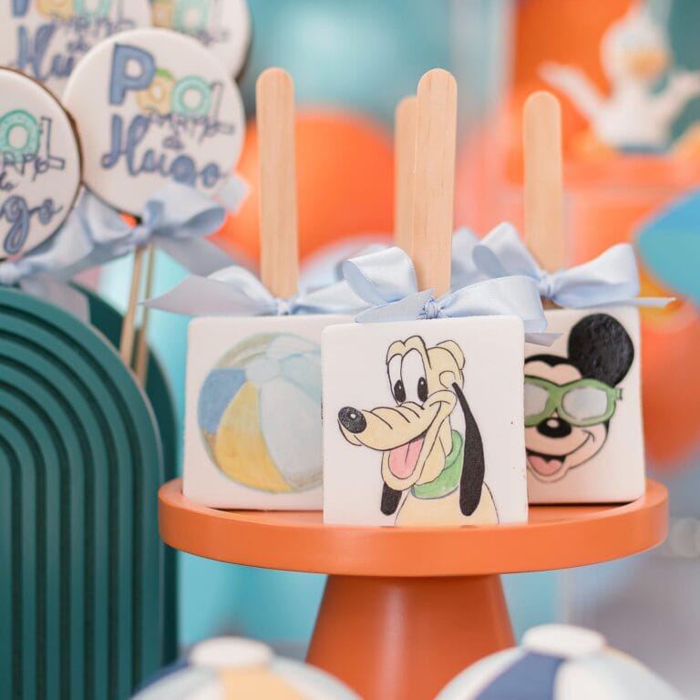 Pão de Mel Quadrado Personalizado Mickey