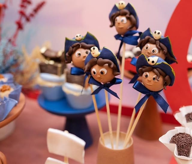 CakePop Personalizado tema Capitão do Navio