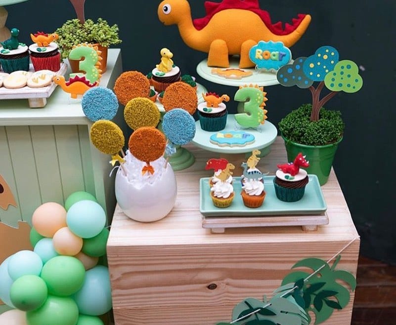 Festa do Rocco, filho de Rafa Brites e Felipe Andreoli com bolo e doces do Ateliê Jessica Galiano Doces